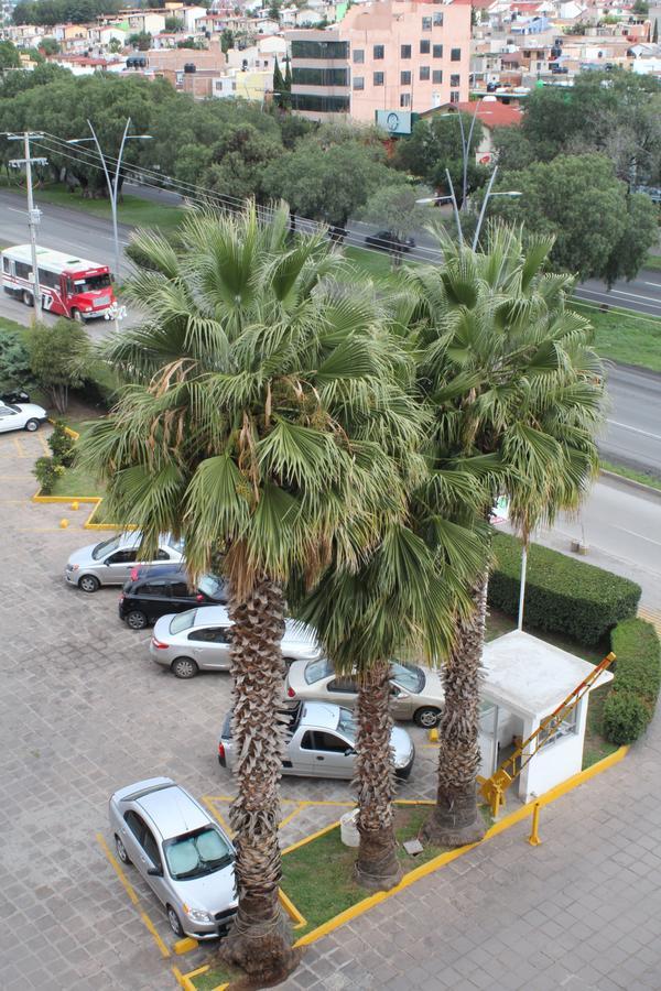 Hotel Plaza Zacatecas Guadalupe  エクステリア 写真